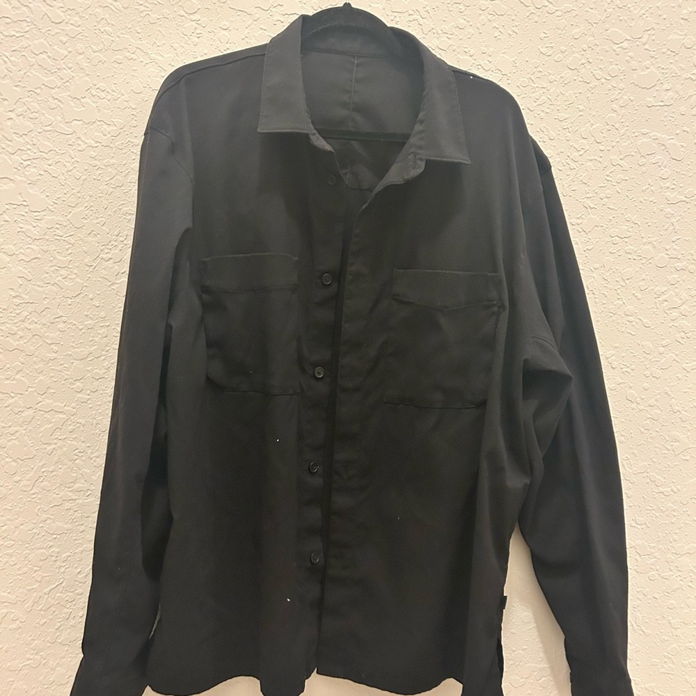 Lululemon Black Buttoned Shirt